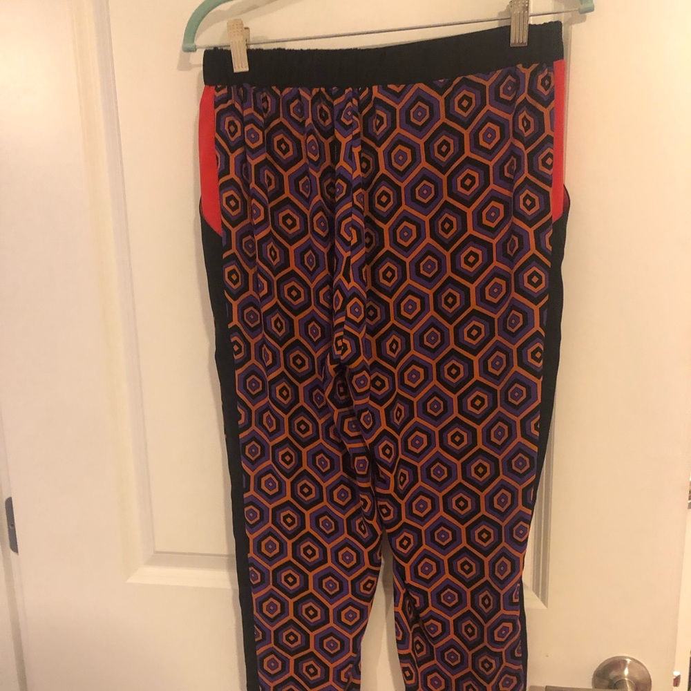 Cigarette pants fun print